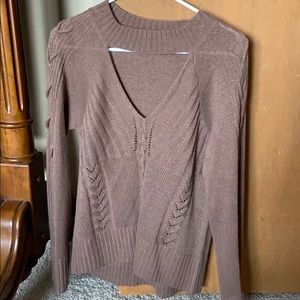 Maude light weight sweater with cutout